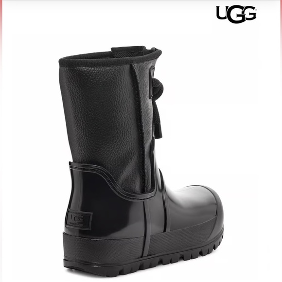 UGG Women’s Raincloud Lace black boots - Picture 11 of 15